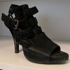Platform heels
